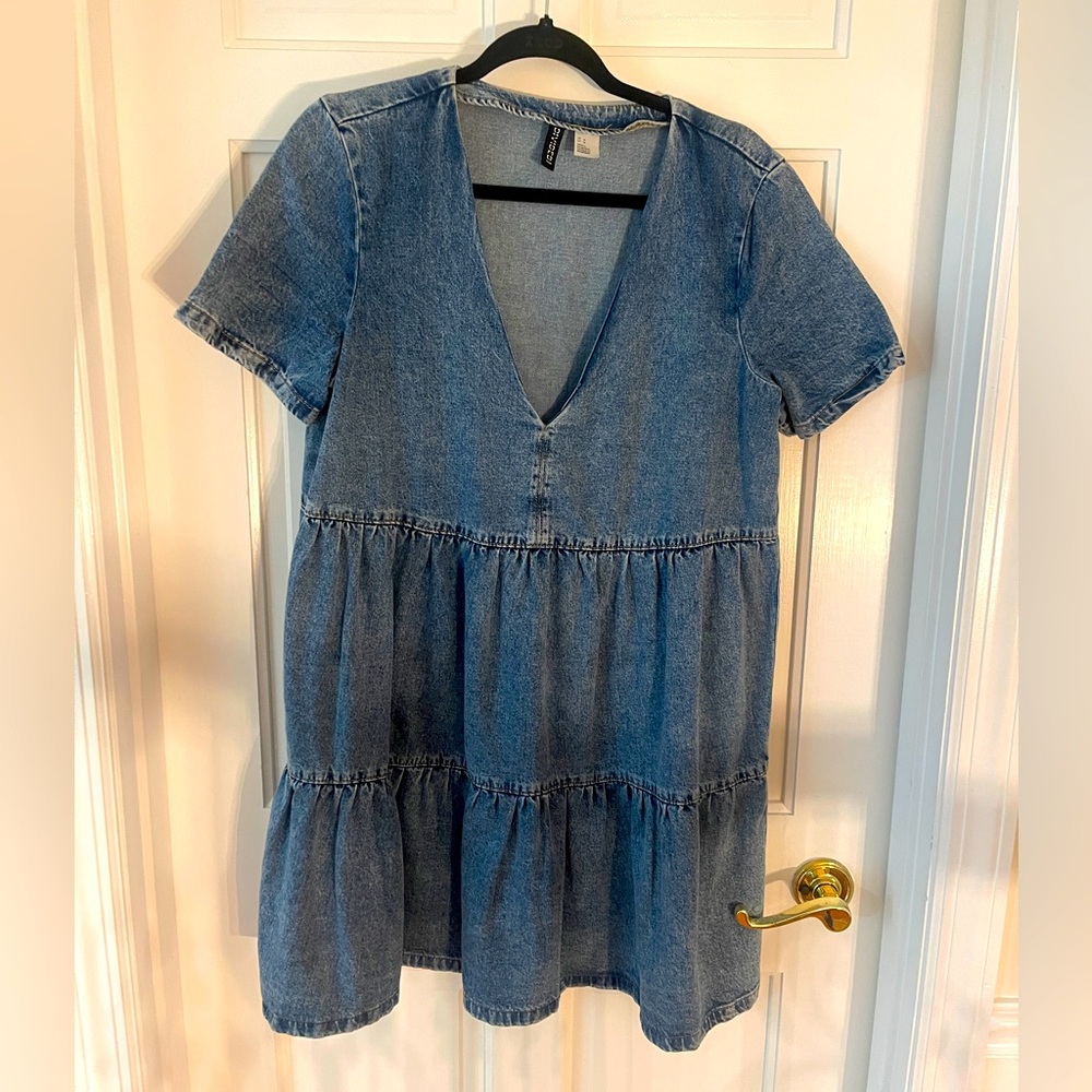 H&M Tiered Denim Dress (M)